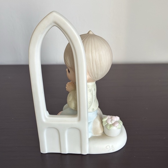 Precious Moments O Worship The Lord - Boy Figurine - Picture 4 of 6